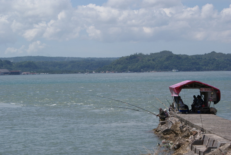 Guimaras Island from Iloilo.JPG